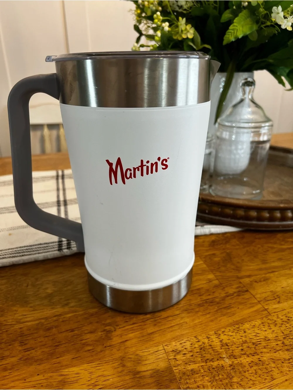 Stanley + Martin’s White 64oz pitcher double walled SEE PICS - Picture 3 of 14